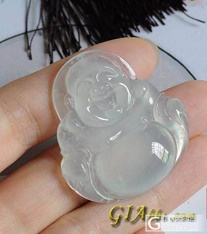 一尊佛，求估价。_翡翠