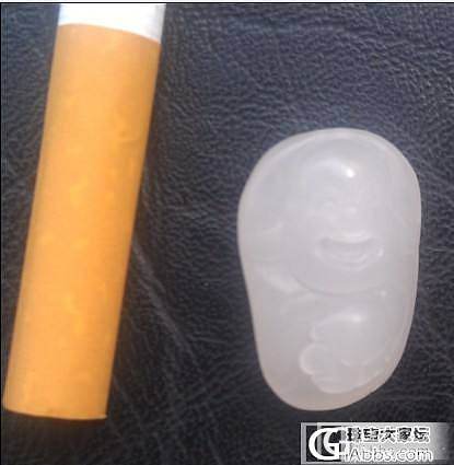 小东西请大家欣赏以及辨别是什么材料的_和田玉