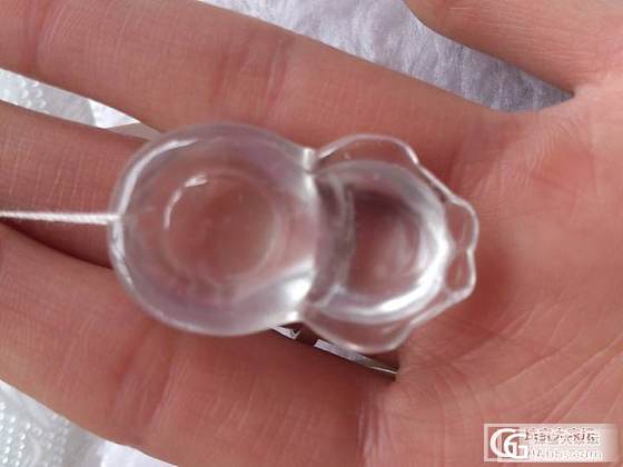 自己雕的水沫玉哆啦a梦哦~~有兴趣的来_玉石