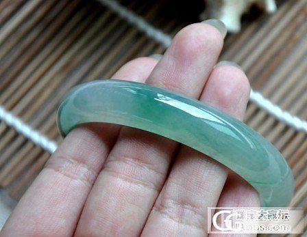 瑕不掩瑜还是完美主义？_翡翠