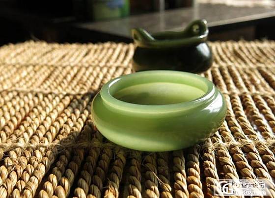 贺氏碧精品器皿-“水盂”_玉石