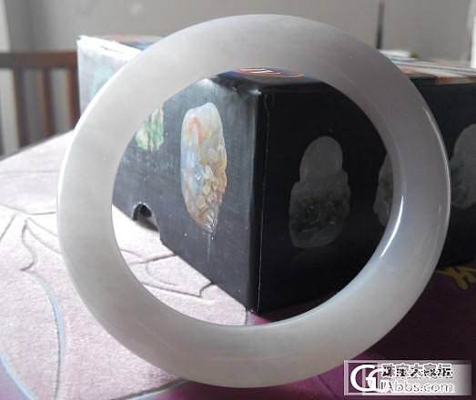 没钱，又想满足心头好，我的三枚廉价小镯_翡翠