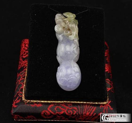 精美特色翡翠一组，低价转让！_翡翠