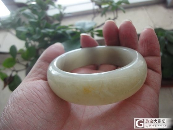 56青白籽料镯子_玉石