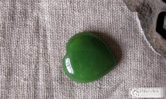 精品深苹果绿挂坠（可做一个极品的锁骨挂坠，见参考图）_玉石