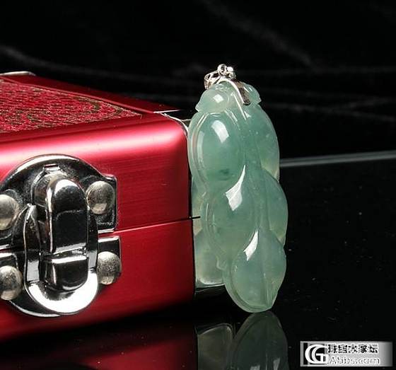 珍藏多年的翡翠叶子一组，喜欢的翠友千万不要错过_翡翠