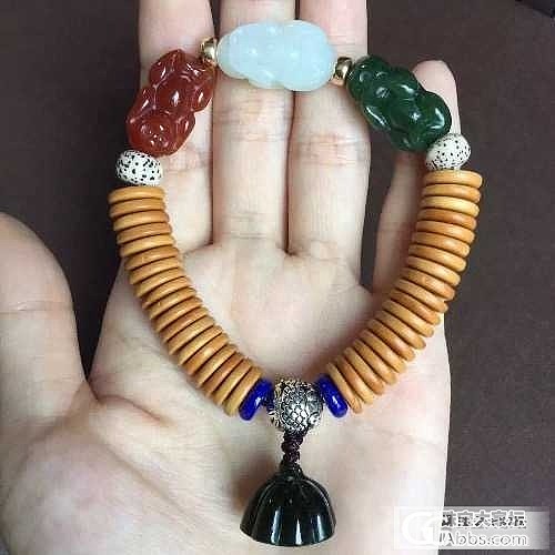 【问世珠宝文玩】白玉 碧玉 红玛瑙三不猴 橄榄核片手串_玉石