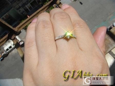 行家帮我看看这颗钻比例怎么样？做了戒子，有图！_钻石