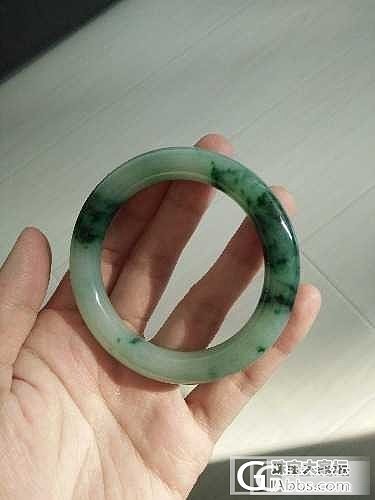 翡翠镯子还可以么？_手镯翡翠
