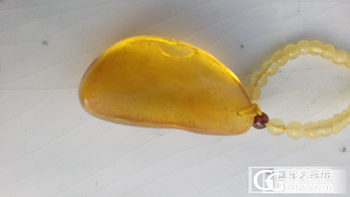 小白新入的蜜蜡，大家来帮忙看下_蜜蜡