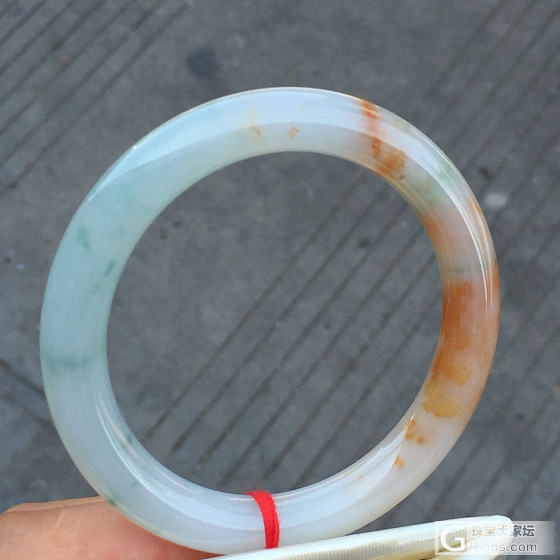 🔥🔥🔥🔥新淘一条圆条飘花 带飘红翡手 双彩😍_手镯翡翠