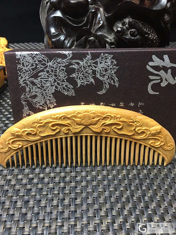 为了红包，晒梳子_梳子木