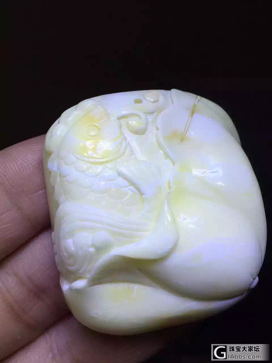 算骨瓷白吗？_蜜蜡