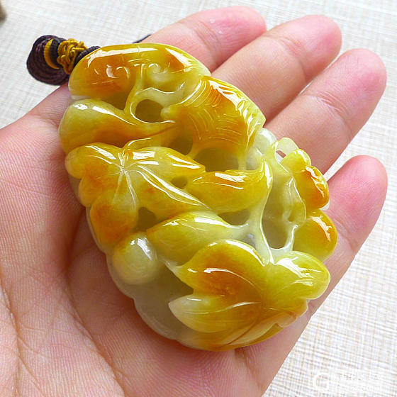 昨儿的货，欢迎大家挑选_翡翠
