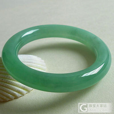 美美的镯子们~_珠宝翡翠手镯