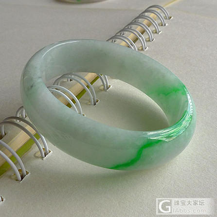 美美的镯子们~_珠宝翡翠手镯