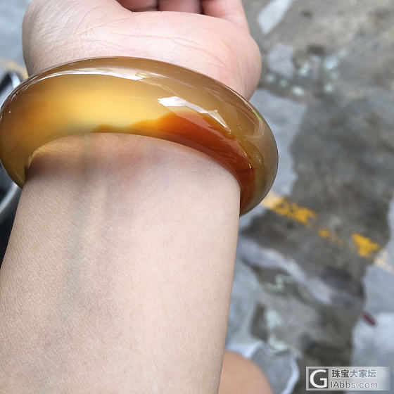 高冰荧光，冰彩玉髓手镯，54圈口_玉髓手镯