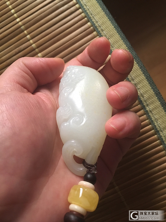 坛子里太多晒药的真的看不下去_把玩件和田玉