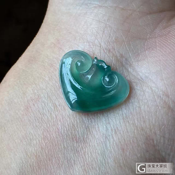 水水的果冻_翡翠