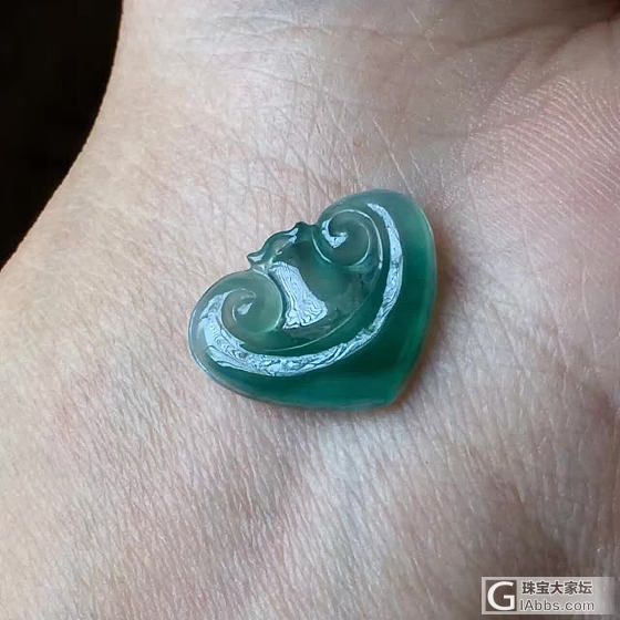 水水的果冻_翡翠