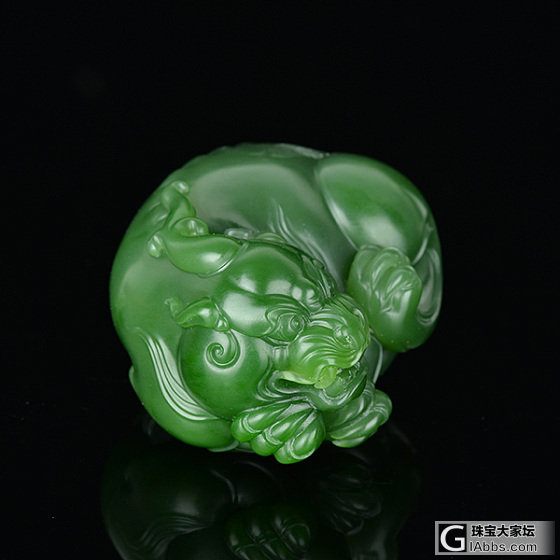 今日新品欢迎评鉴_和田玉挂件手镯珠串