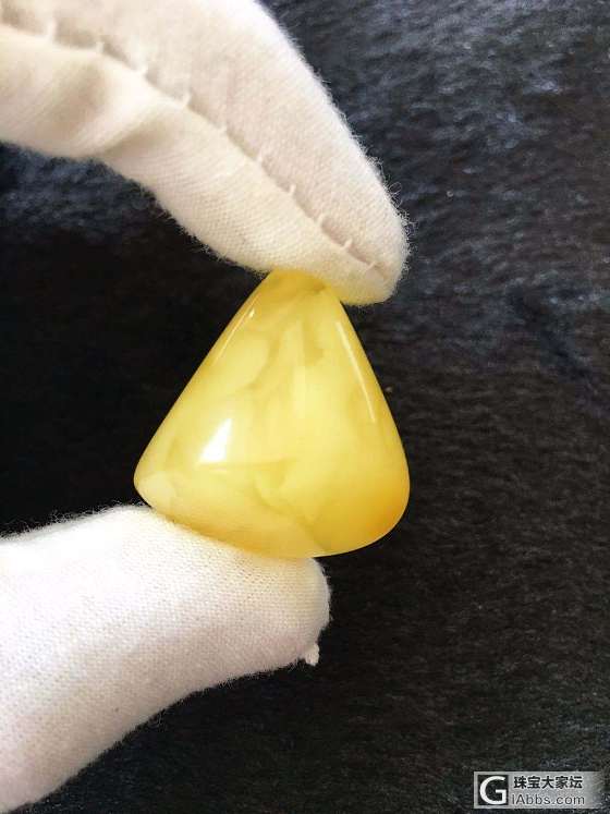 下午微信刚发布的作品！_挂件蜜蜡