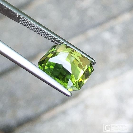 3.99ct 翠绿 橄榄石 公主方 雷迪恩 戒指 吊坠 镶嵌定制_刻面宝石橄榄石