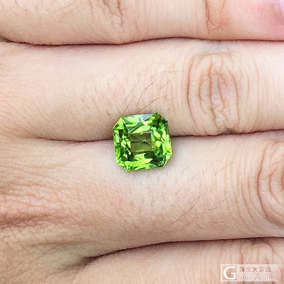 3.99ct 翠绿 橄榄石 公主方 雷迪恩 戒指 吊坠 镶嵌定制_刻面宝石橄榄石