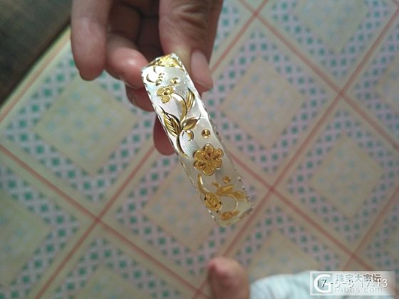 宝宝银镯到了_手镯银