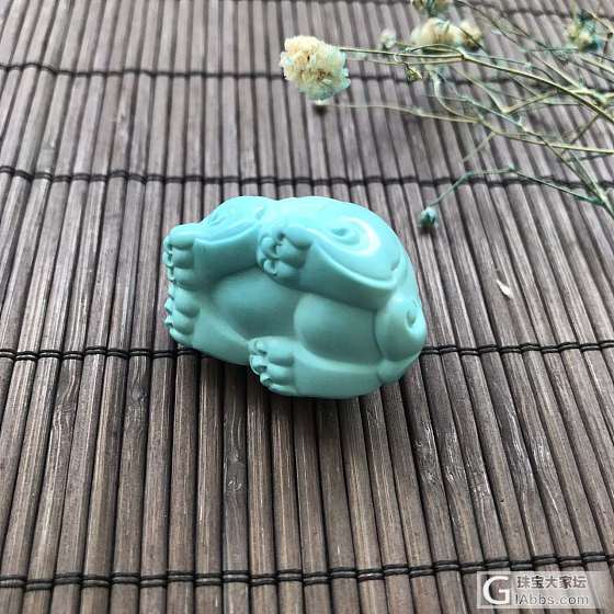 [强]不一样的小貔貅  绿松材质 原矿高瓷，老油，无任何瑕疵， 颜色极正 精品苏..._把玩件松石