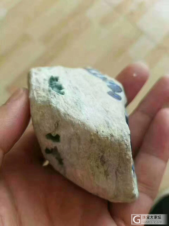 ZLX30，老木纳全身脱沙色料，种老，压灯色阳，色辣辣，种水色极佳，牌子、挂件料..._原石翡翠