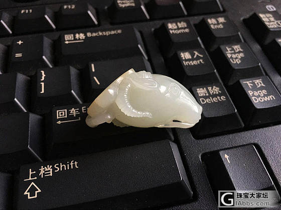 【喆熙美玉】15克羊如意_挂件和田玉