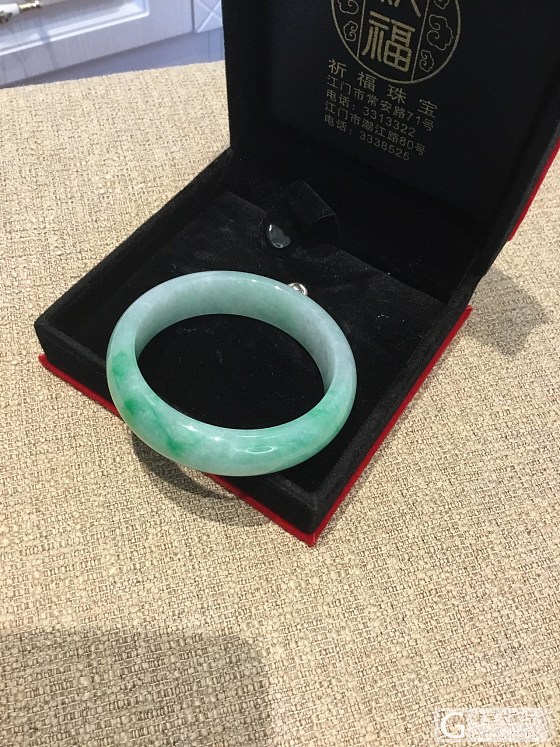 新买的镯子，在种与色的纠结中最后还是选了色_手镯翡翠