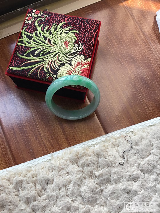 新买的镯子，在种与色的纠结中最后还是选了色_手镯翡翠