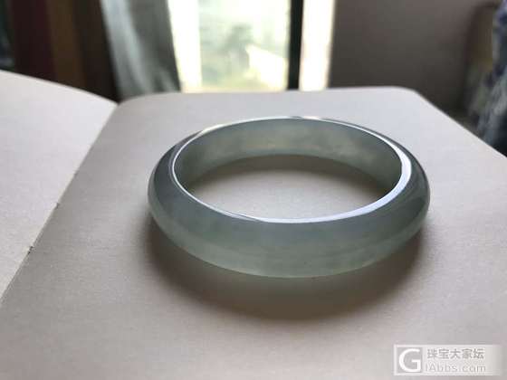 新入的晴水翡翠。在翡翠涨价之际捡了个小漏。_手镯翡翠