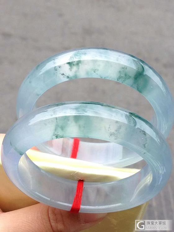 翡翠手镯，你戴了没？_手镯翡翠