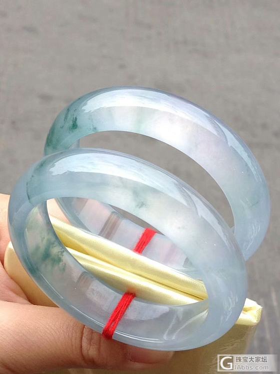 翡翠手镯，你戴了没？_手镯翡翠