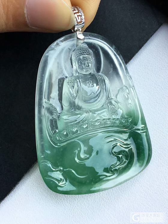大日如来🙏🙏🙏🙏🙏挂件   老坑玻璃种_牌子挂件翡翠