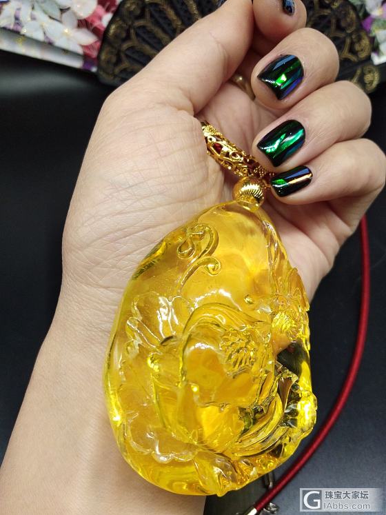 冰清玉洁，灵珑剔透！话说现在的琥珀.蜜蜡行情，真不能和前三，四年比了吗！！！？_琥珀蜜蜡