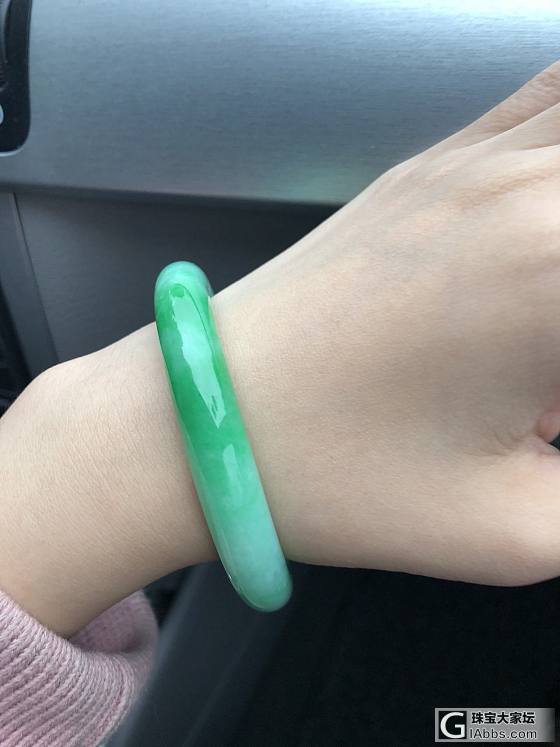 听说车里拍照可以弥补我的渣技术_手镯翡翠
