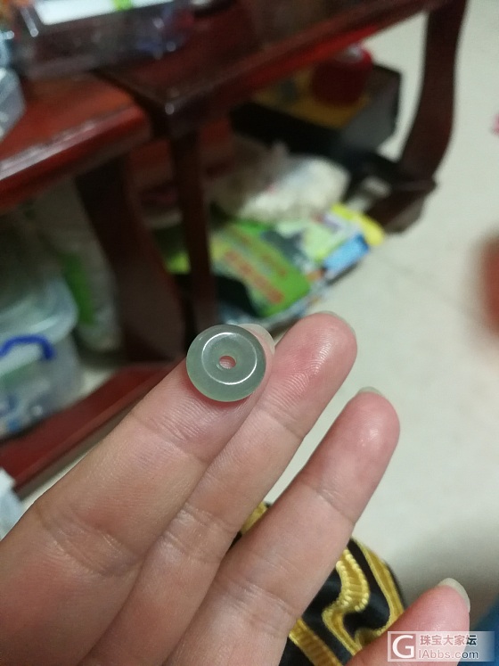 一个挺漂亮的母子扣，不知道能做什么用，呵呵😊！_翡翠