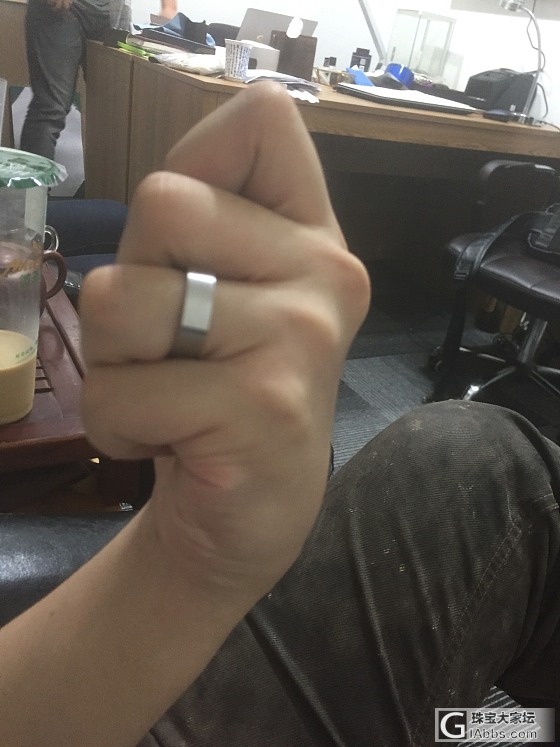 坛友秀宝贝的时候手都好漂亮！_戒指