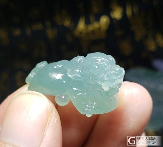 今日几个毛货_雕刻玉工翡翠