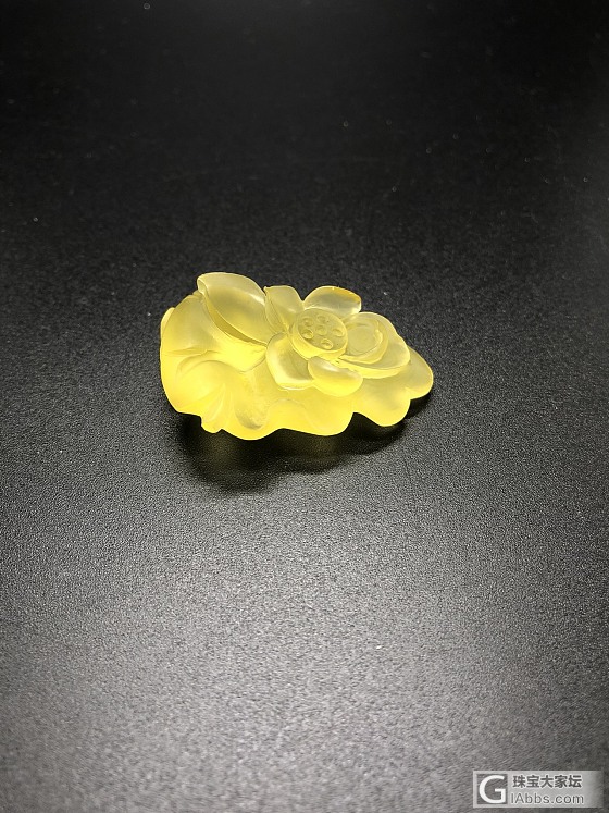 晒晒小东西_挂件琥珀