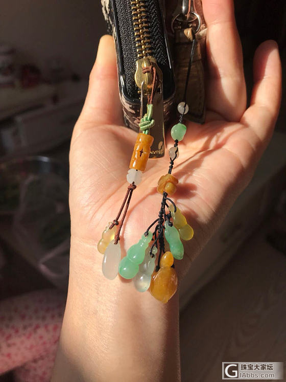 翡翠小挂饰水红包_挂饰翡翠