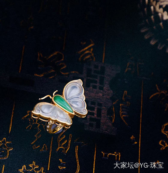 蝴蝶翡翠戒指项链两用款_翡翠