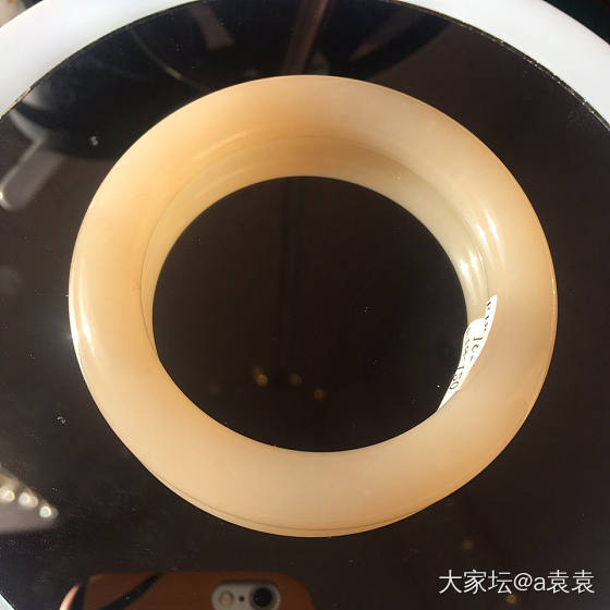 和田玉藕粉手镯_手镯和田玉