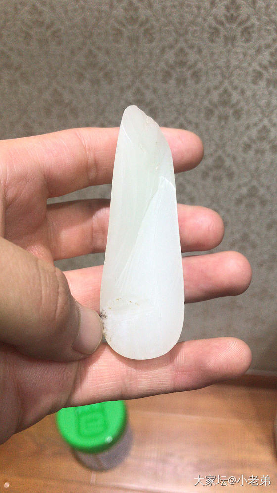 纸白～_挂件和田玉
