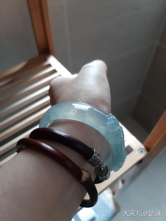 好玉不雕嗎？_手镯翡翠