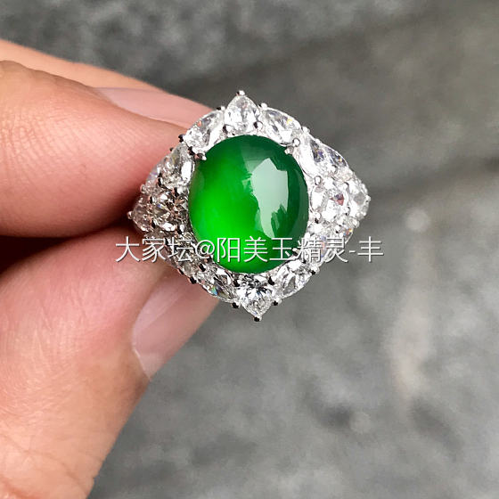 翡翠不担心没市场，就怕质量不够硬啊！_翡翠